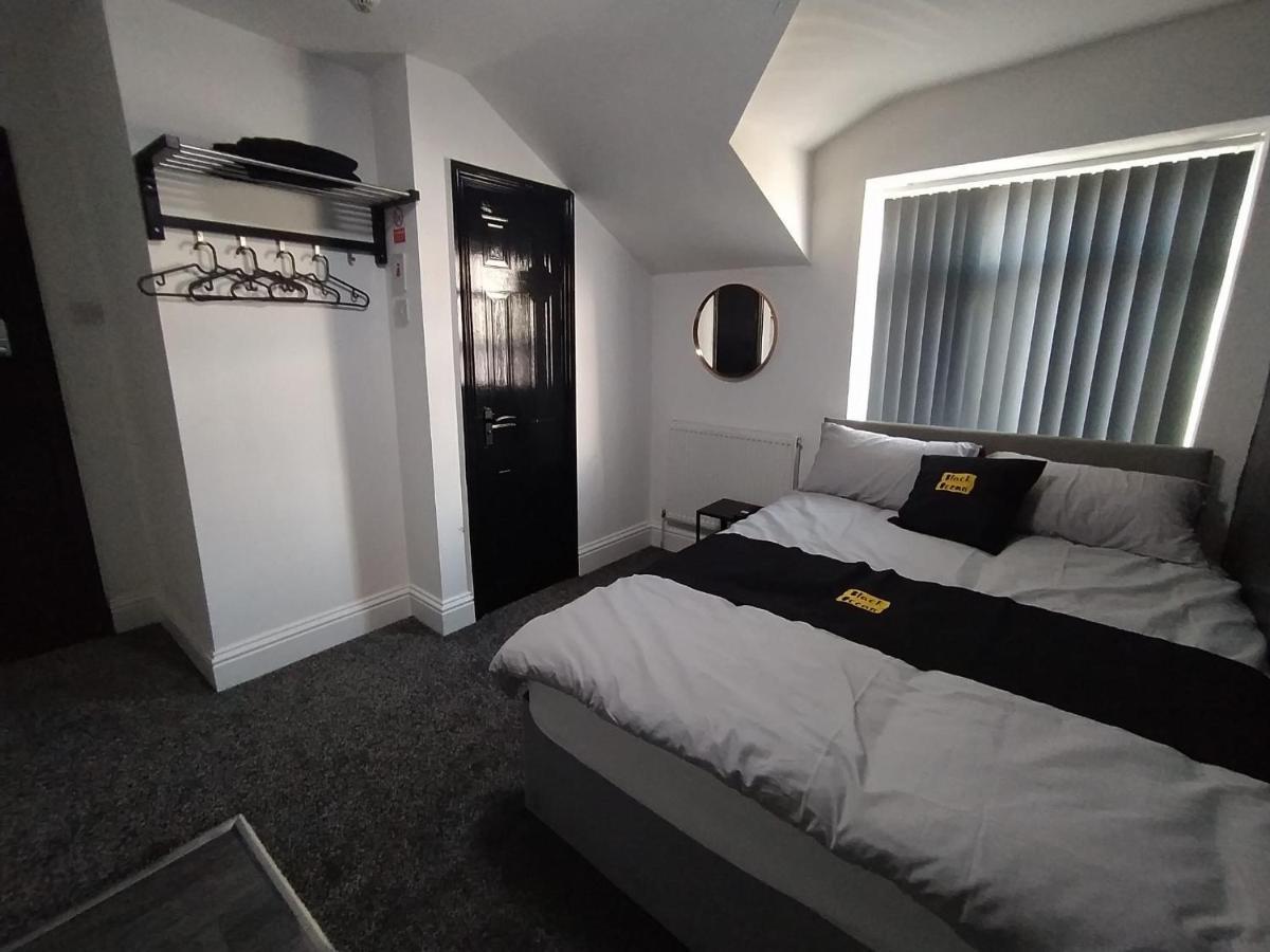 بلاكبول Black Ocean Holiday Apartments المظهر الخارجي الصورة