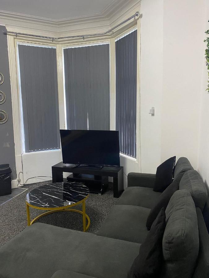 بلاكبول Black Ocean Holiday Apartments المظهر الخارجي الصورة